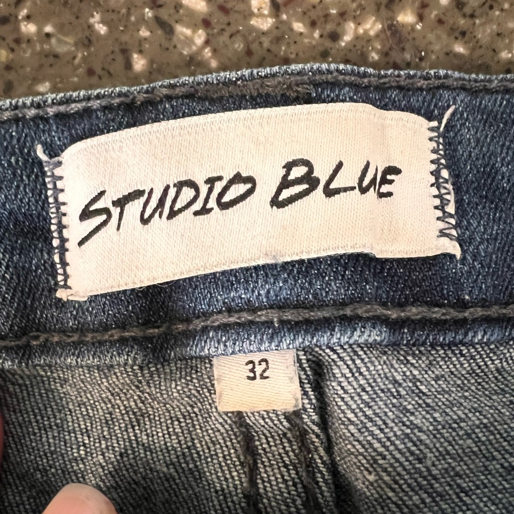 Studio Blue Skinny Jeans with Sleek Design Raw Hem Classic Denim High Waist - Picture 3 of 5